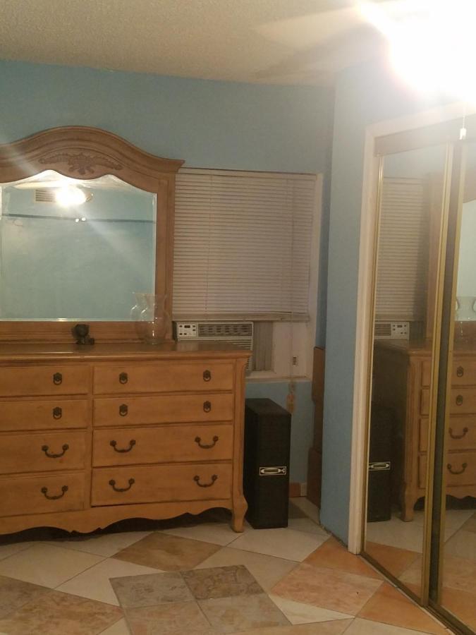 Mimo Home Studio With Private Entrance & Key Miami Exterior photo