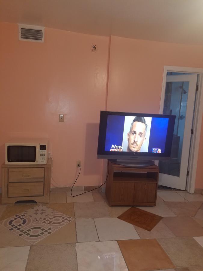 Mimo Home Studio With Private Entrance & Key Miami Exterior photo